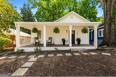 1576 Elixir Avenue SW, Atlanta, GA 30314 - Photo 1