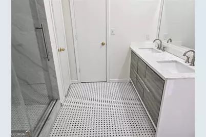 2620 Logan Way, Lawrenceville, GA 30043 - Photo 20