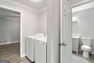 1718 Lisbon Dr SW, Atlanta, GA 30310 - Photo 12
