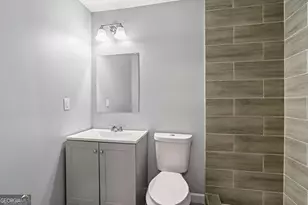 1718 Lisbon Dr SW, Atlanta, GA 30310 - Photo 14