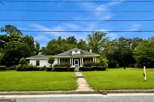 502 Dewey St, Waycross, GA 31501 - Photo 1
