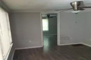 5135 Hilltop Dr, Union City, GA 30291 - Photo 2