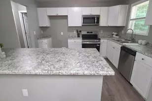 130 McKinley Dr, Athens, GA 30601 - Photo 8