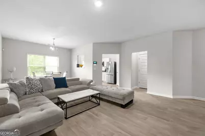 6907 Rogers Point, Lithonia, GA 30058 - Photo 8