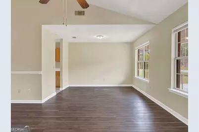 189 W Kenny Drive, Hinesville, GA 31313 - Photo 16