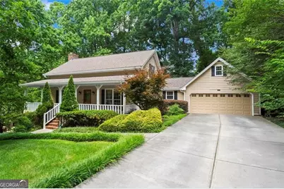 1052 Evelyn Lane SW, Lilburn, GA 30047 - Photo 1