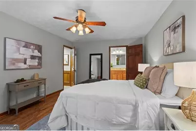 1052 Evelyn Lane SW, Lilburn, GA 30047 - Photo 18