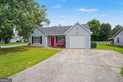 2750 Mill Lake Way, Morrow, GA 30260 - Photo 2