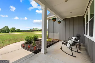 404 Whipple Avenue, Williamson, GA 30292 - Photo 2
