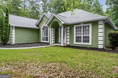 5 Queens Court, Sharpsburg, GA 30277 - Photo 4