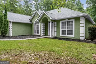 5 Queens Ct, Sharpsburg, GA 30277 - Photo 4