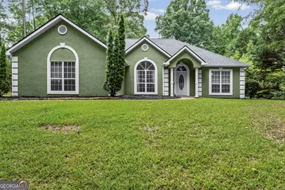 5 Queens Court, Sharpsburg, GA 30277 - Photo 2