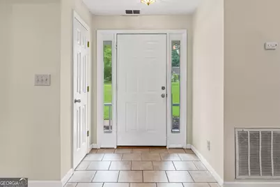 60 London Lane, Sharpsburg, GA 30277 - Photo 8