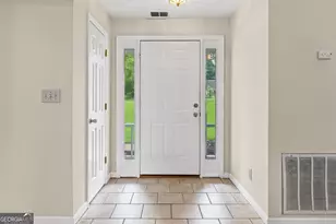 60 London Ln, Sharpsburg, GA 30277 - Photo 8