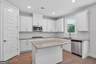 2541 Parkside Wy, Gainesville, GA 30507 - Photo 14