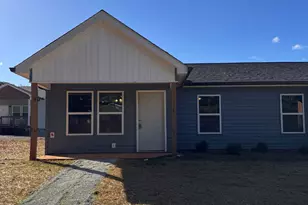 210 Maret St, Hartwell, GA 30643 - Photo 1