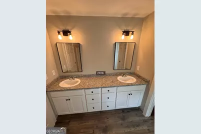 210 Maret Street, Hartwell, GA 30643 - Photo 14