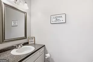 18 Foxdale Cir, Toccoa, GA 30577 - Photo 14