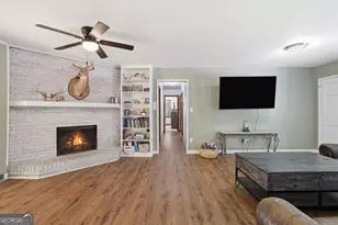 157 Rock Quarry Rd, Toccoa, GA 30577 - Photo 8