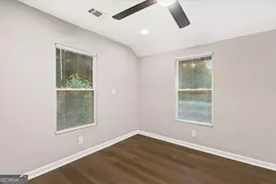 4210 Rockbridge Rd, Stone Mountain, GA 30083 - Photo 20