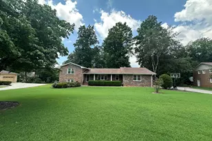 2653 Club Valley Dr NE, Marietta, GA 30068 - Photo 2