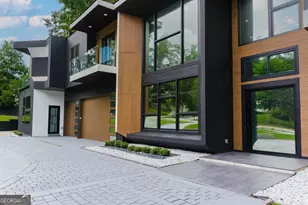 2401 NE Greenglade, Atlanta, GA 30345 - Photo 6