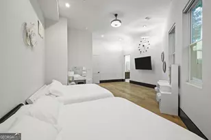 2401 NE Greenglade, Atlanta, GA 30345 - Photo 28
