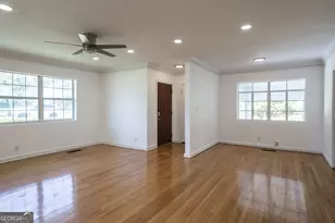 1109 Cherokee Cir, Waycross, GA 31501 - Photo 4