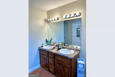 211 Twinn Lakes Dr, Baxley, GA 31513 - Photo 10