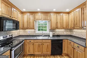 9178 Skitts Mountain Dr, Lula, GA 30554 - Photo 18