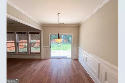5775 Sterling Court, Cumming, GA 30040 - Photo 8