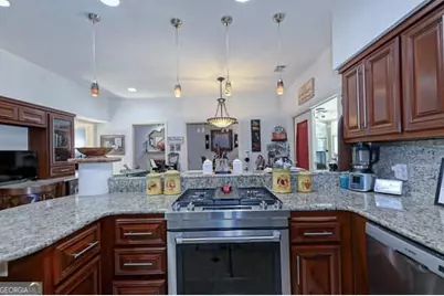 101 Cascade Drive, Columbus, GA 31904 - Photo 8
