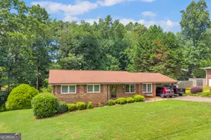 751 Collier Rd, Toccoa, GA 30577 - Photo 2