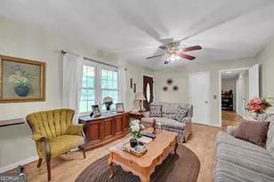 751 Collier Rd, Toccoa, GA 30577 - Photo 18