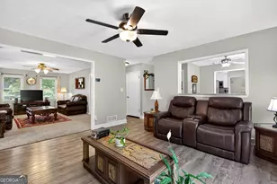 315 Cedar Ln, Fayetteville, GA 30214 - Photo 16