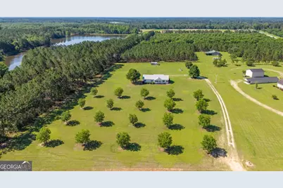 458 Waters Road, Metter, GA 30439 - Photo 1