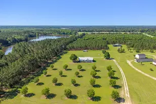 458 Waters Rd, Metter, GA 30439 - Photo 1
