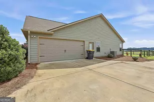 4466 Smokey Rd, Newnan, GA 30263 - Photo 6