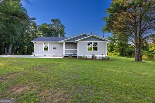 257 Kelly Farm Rd, Newnan, GA 30265 - Photo 1