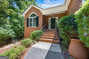 1141 Golf Course Ln, Athens, GA 30605 - Photo 4