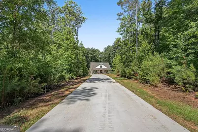 1381 Star Point Road, Carrollton, GA 30116 - Photo 4