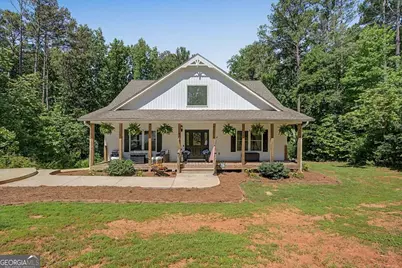 1381 Star Point Road, Carrollton, GA 30116 - Photo 2