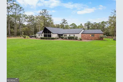 100 Morgan Drive, Jesup, GA 31545 - Photo 20