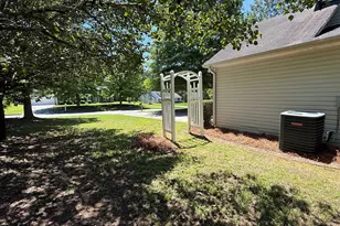 4915 Wolfcreek View, College Park, GA 30349 - Photo 6