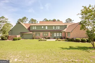 220 Lake Shore Dr, Alma, GA 31510 - Photo 2