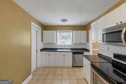 701 Kennolia Drive SW, Atlanta, GA 30310 - Photo 16