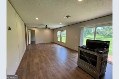 2428 Gibson Road, Albany, GA 31705 - Photo 10