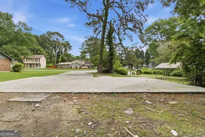 739 S Carter Drive, Jonesboro, GA 30236 - Photo 6