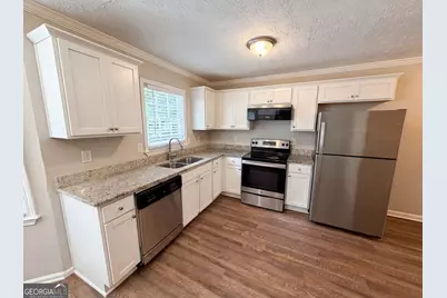 4078 Tara Court, Loganville, GA 30052 - Photo 6