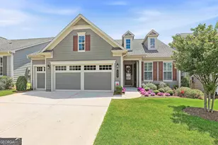 502 Hazelnut Dr, Peachtree City, GA 30269 - Photo 1